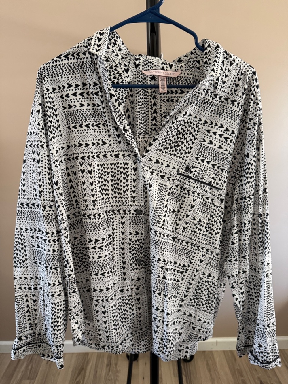 Victoria's Secret Black & White Geometric Button-Up Shirt